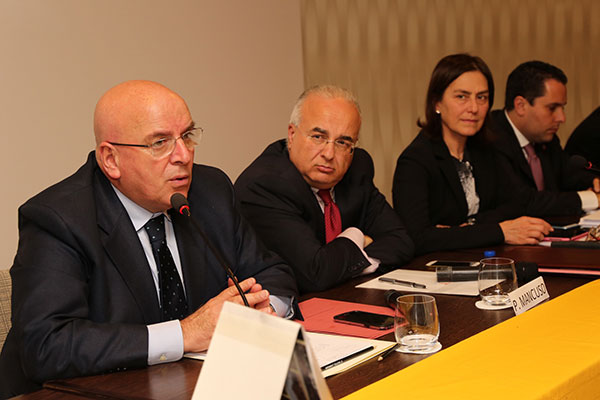 Convegno “Pendolaria” a Lamezia: Oliverio, per uscire da marginalità occorrono cambiamenti