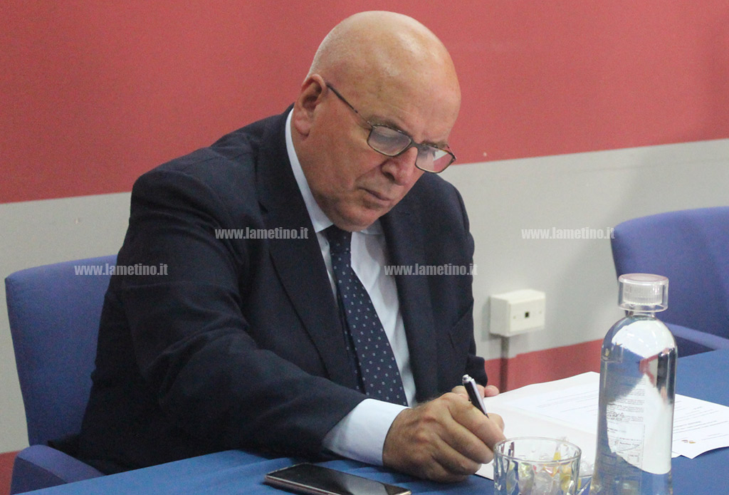 Oliverio replica a Salvini: "Non pensi alle elezioni ma dia risposte alla Calabria"
