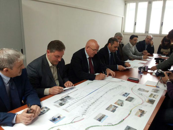 Sopralluogo del presidente Oliverio sul Viadotto Italia
