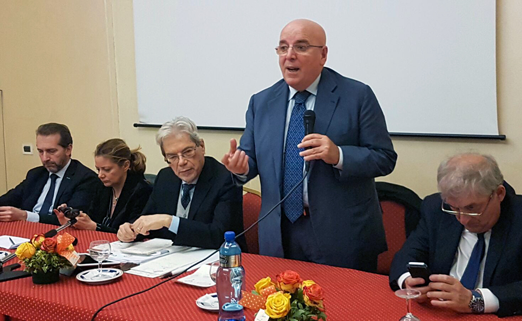 Lamezia, Oliverio: "Con il no il paese rimane bloccato"