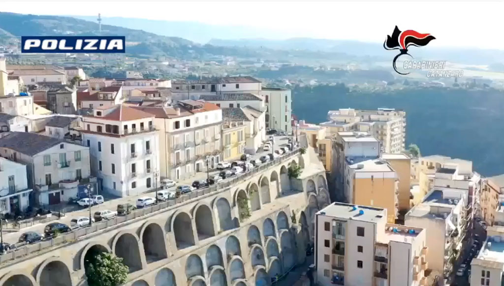 Corruzione e concussione, 8 arresti a Catanzaro: tra indagati anche un consigliere comunale - Video