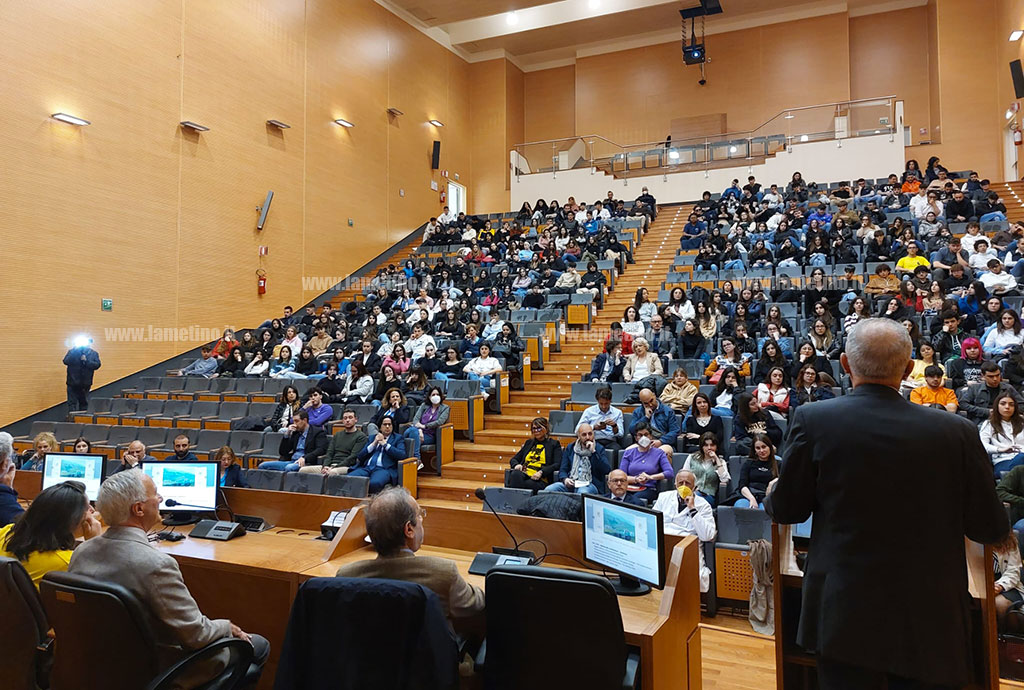 open-day65bbc6cdb7_a2cbc.jpg