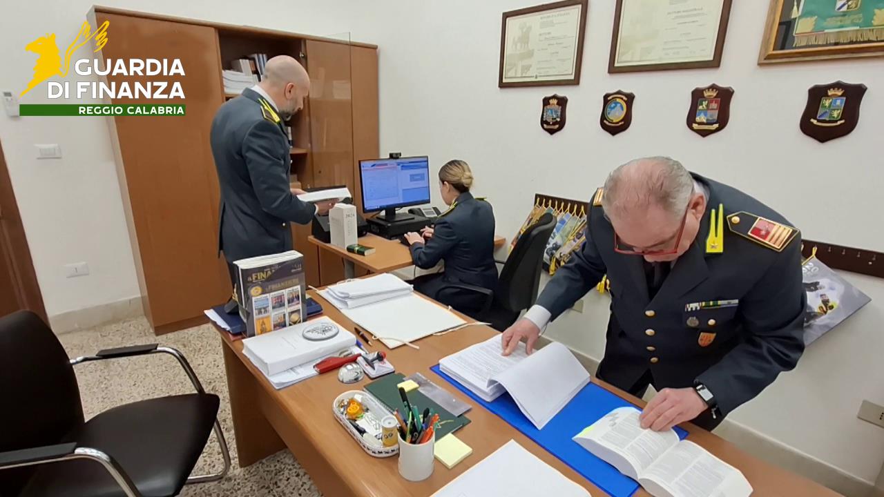 operaz-reggio_95141.jpg