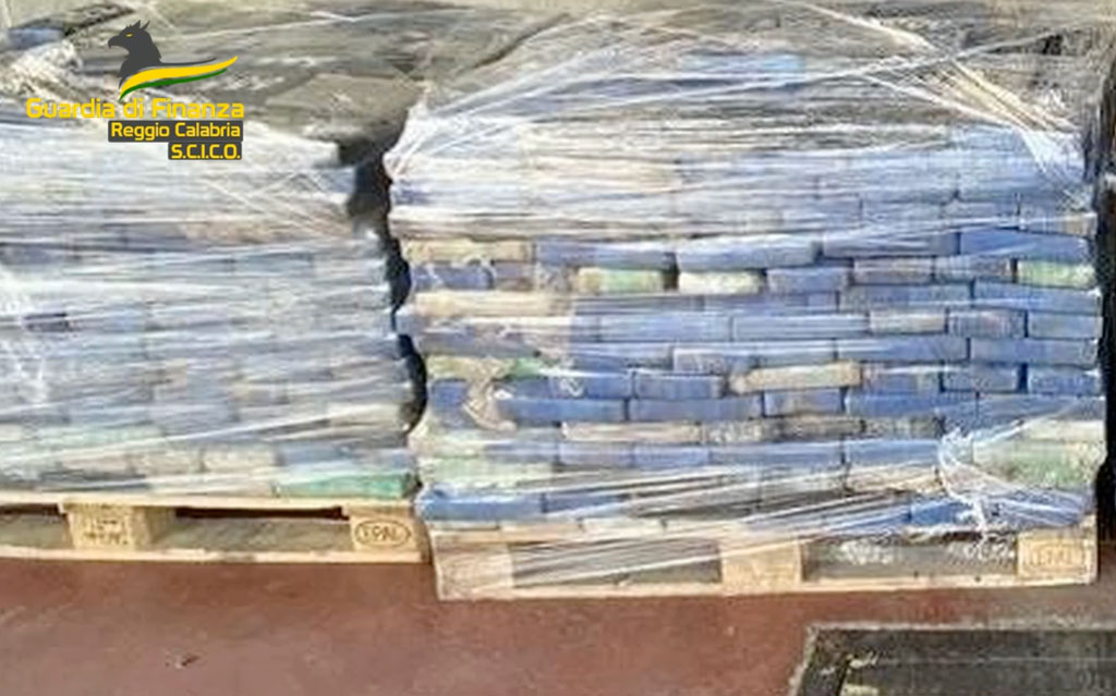 operazione-antidroga-gioia-tauro-20224_d0e5c.jpg