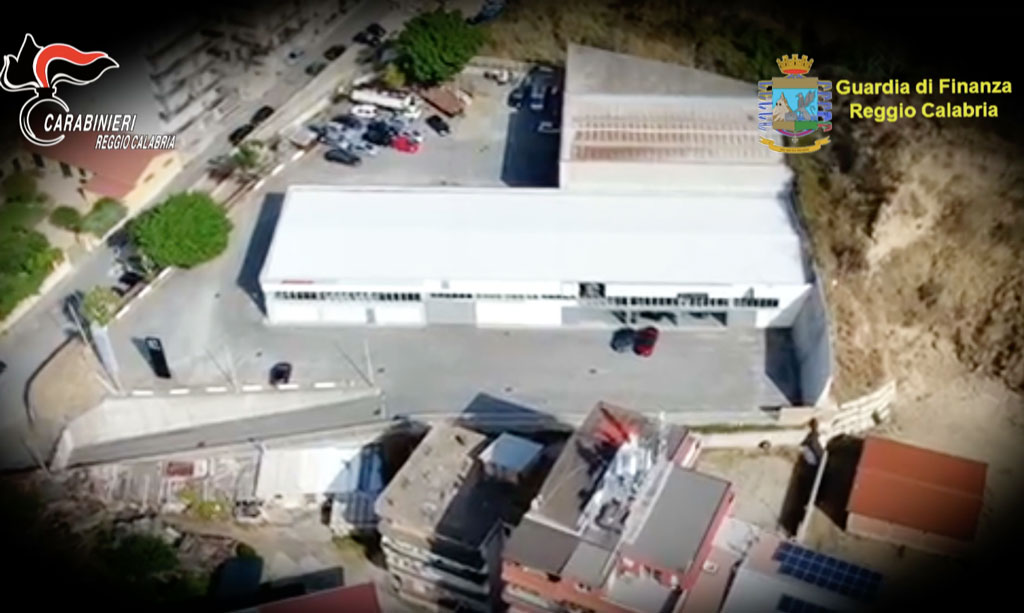 Operazione “Mercato Libero” a Reggio, 4 arresti per associazione mafiosa e tentata estorsione: sequestrato anche immobile Comune - NOMI E VIDEO