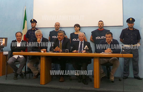 Operazione "Insert Coin", Borrelli: Si trovino un lavoro, li prenderemo tutti
