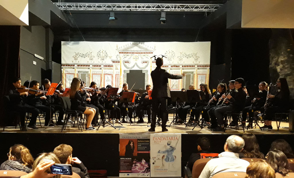 Lamezia, premiazioni per l’orchestra dell’Ardito-Don Bosco al concorso europeo “Pandataria 2019”