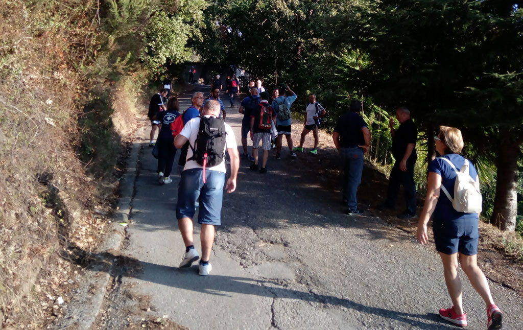   Lamezia, quasi cento persone in cammino fino a Conflenti sulle "orme dei padri"