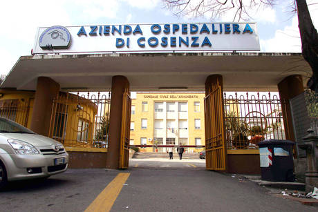 Coronavirus, all'ospedale di Cosenza avviata sperimentazione immunoterapia passiva