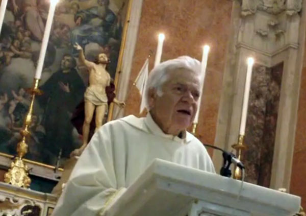Morto padre Adolfo Della Torre della Basilica dell'Immacolata a Catanzaro