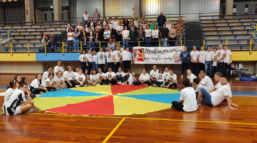 Lamezia, primo allenamento al Palasparti nel ricordo di Mattia per la "Lucky Friends"