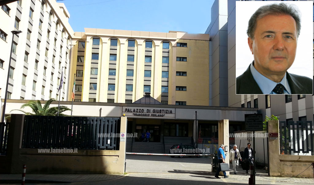 palazzo-di-giustizia-Catanzaro-tribunale-2015-Aiello.jpg
