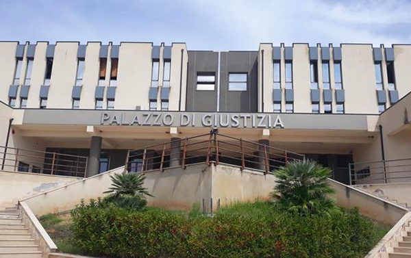 Anziano muore in ospedale a Rossano, aperta inchiesta dopo denuncia famiglia