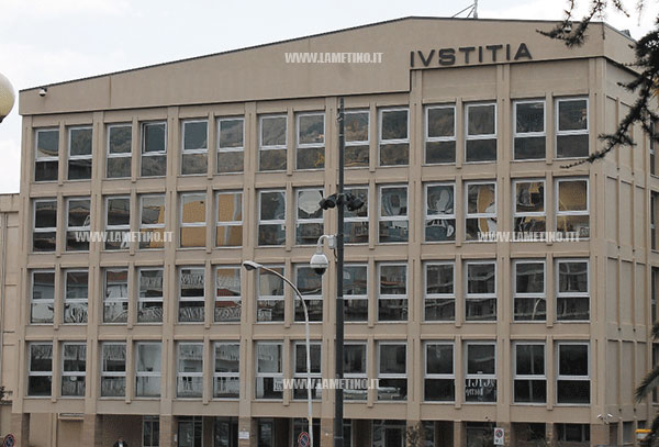 palazzo-giustizia-tribunale-di-lamezia_640e8_d318c_889f5_223cc_36877.jpg