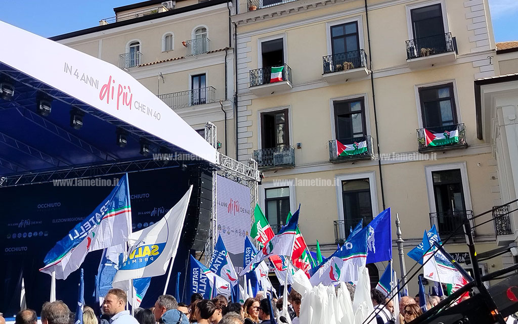 palco-meloni1_ee4ed.jpg