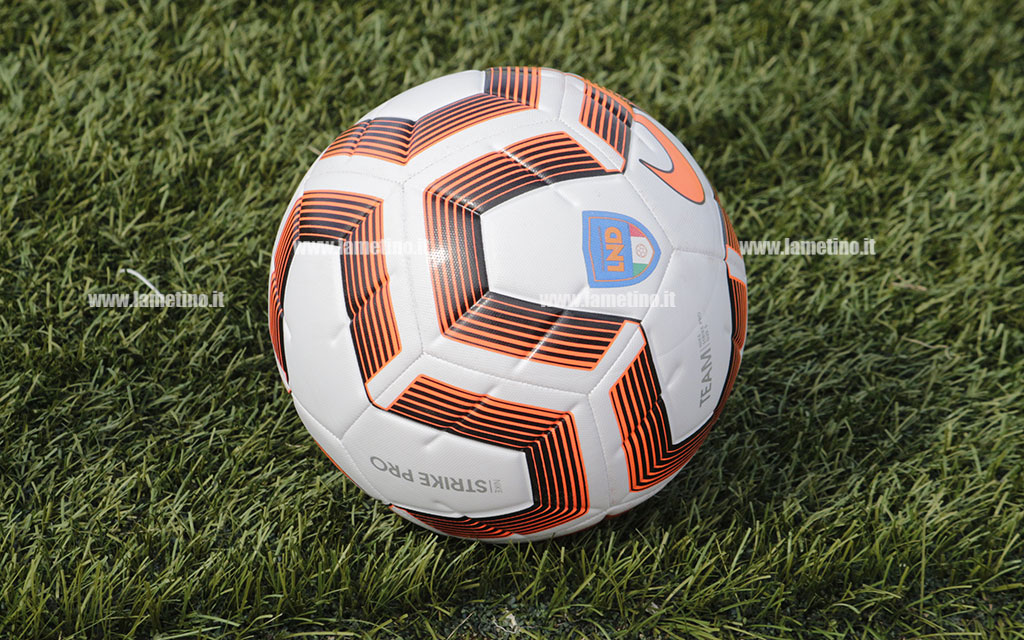 pallone-lega-nazionale-dilettanti-lamezia-2019_264ab_894aa_9a1b4_17767_82511_70769_26032_e9ee3_6aa80_ba703_b3f72_ae8e2_2bdfb_59cb6_c9afd_ae115_5473a.jpg