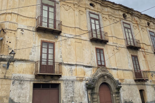 palzzo-statti_77b5b.jpg