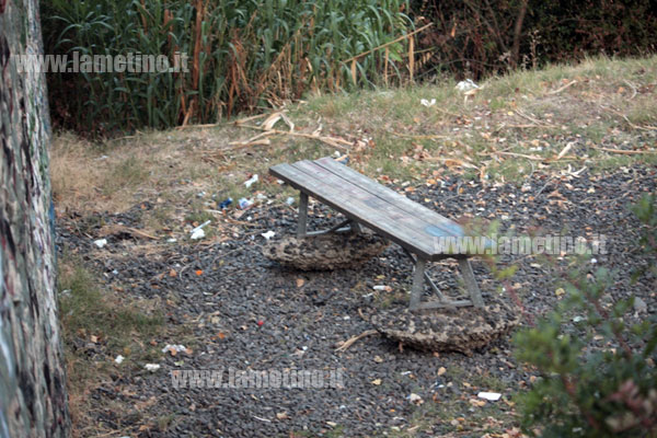panchina-divelt-parco-fluv-agosto-2012