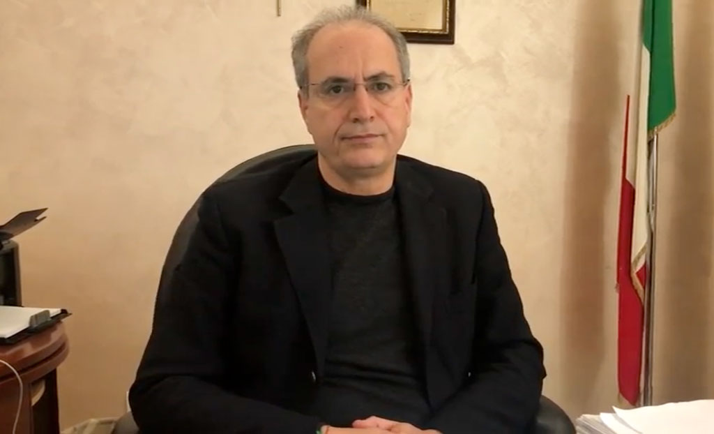 Coronavirus, sindaco di Lamezia invita i cittadini a restare a casa