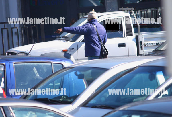 parcheggiatori-piazza-della-repubblica-1.jpg