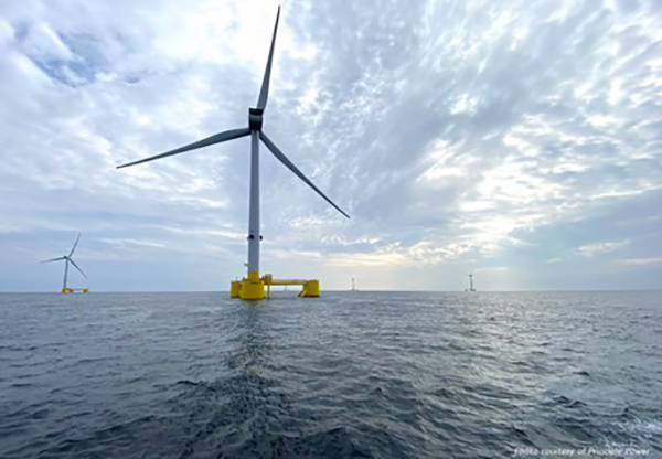 Energia, nascerà in Calabria un parco eolico marino galleggiante: sarà al largo della costa di Catanzaro