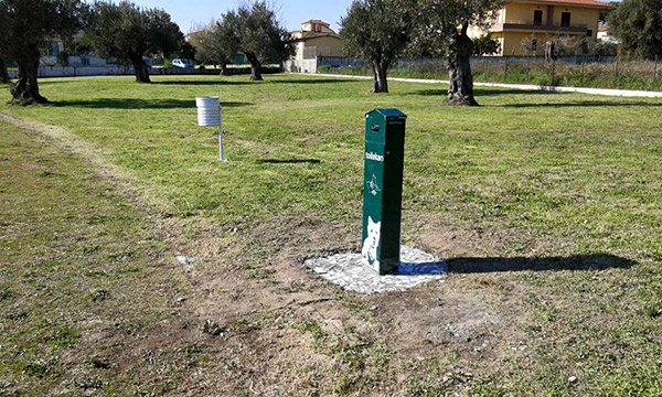 Lamezia, al parco Impastato distributore di sacchetti igienici per deiezioni canine