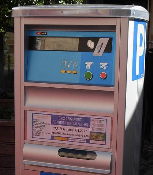 Lamezia: via libera al bando installazione parcometri