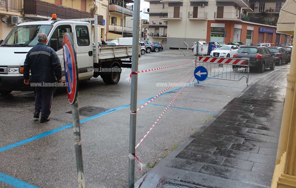 pargheggi-blu-7042019.jpg