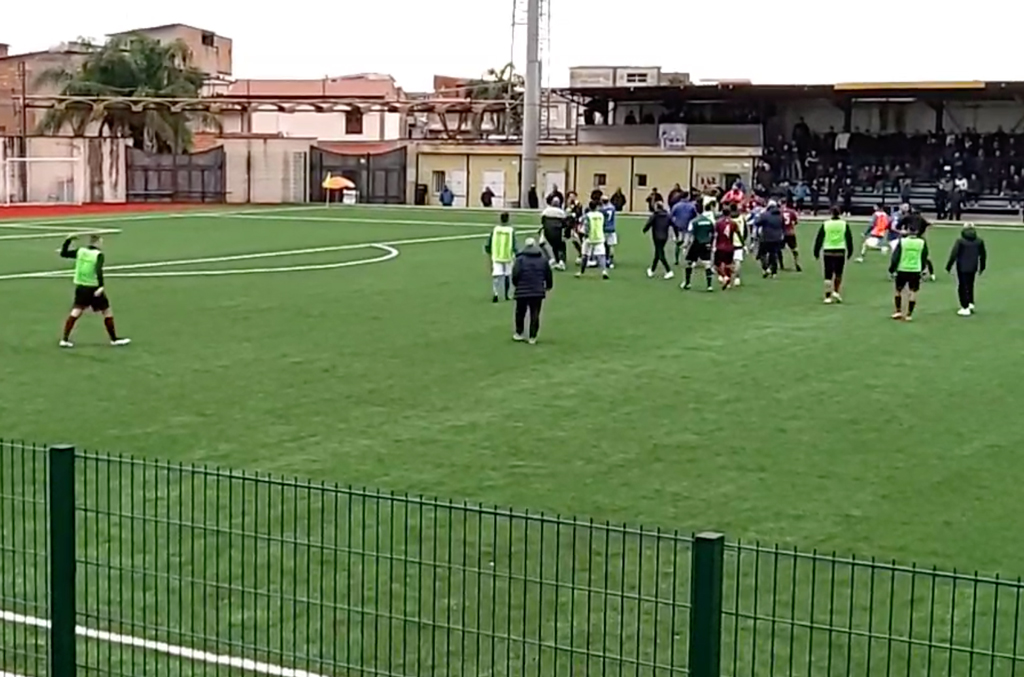Rissa durante partita Virtus Rosarno e Real Pizzo, 3 calciatori finiscono in ospedale