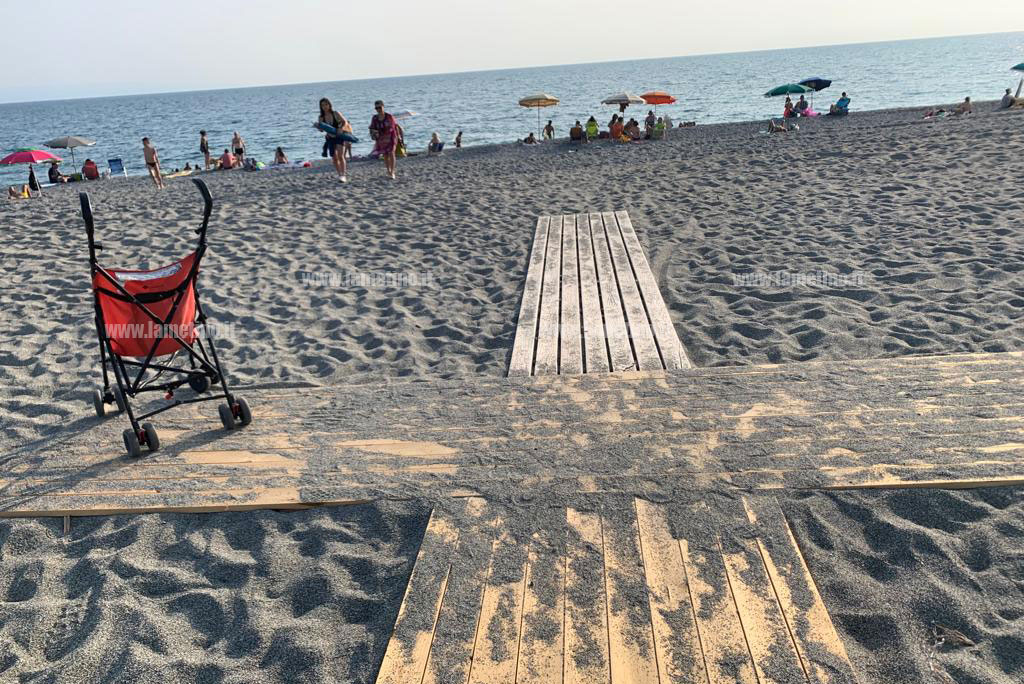 passerelle-spiaggia-gizzeria-2023831_ab64a.jpg