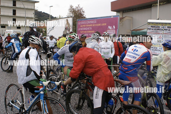 pedalata-per-la-sicurezza-2012-4