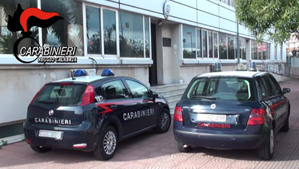 Scambio materiale pedopornografico online, arrestato 50enne nel reggino