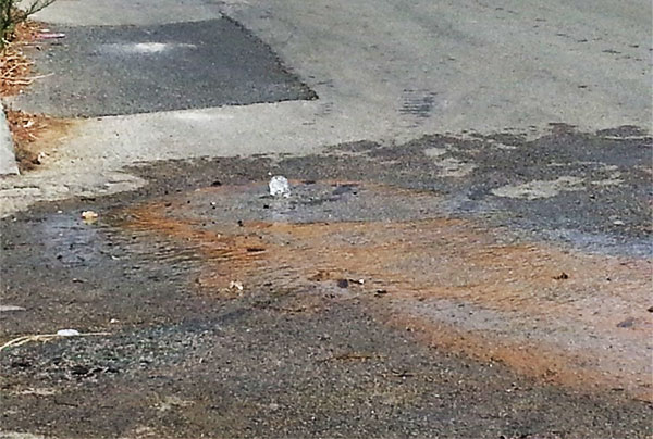 Viabilità, a Catanzaro chiusa carreggiata per perdita idrica 