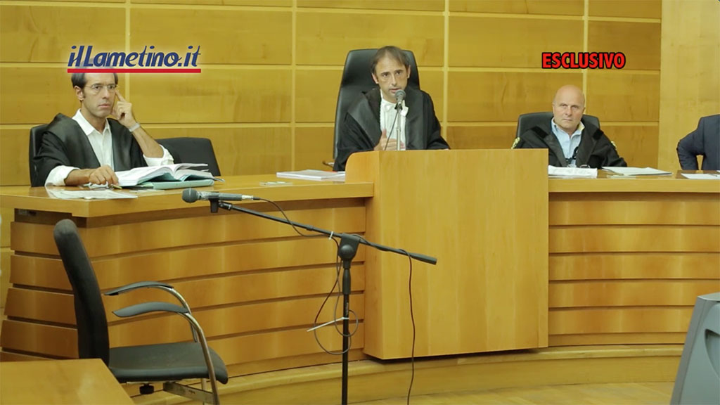 Processo Perseo: biglietti gratis per le giostre al centro dell’udienza - VIDEO