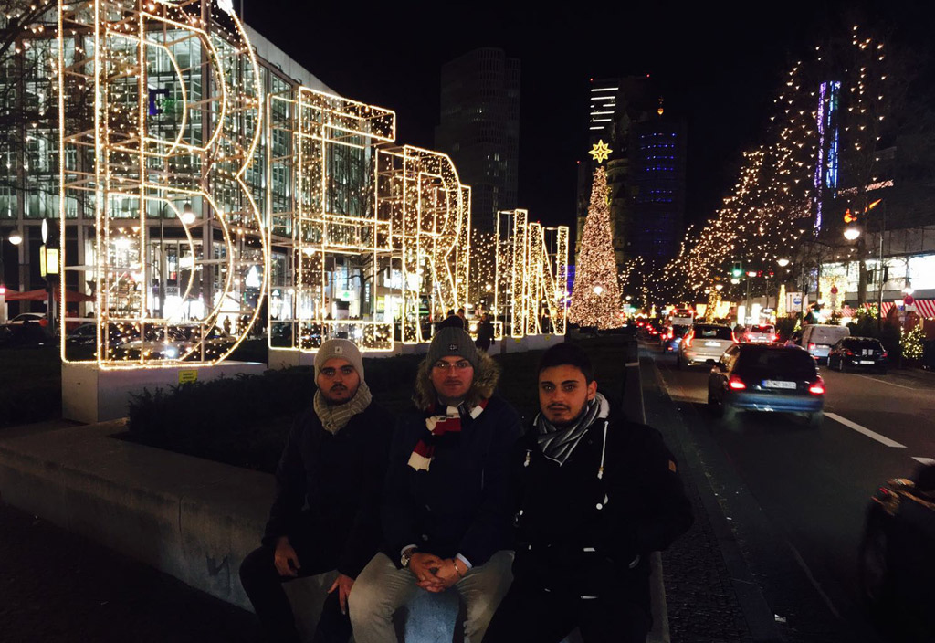 Attacco a Berlino, tre giovani cosentini scampano alla strage: “Stiamo bene"