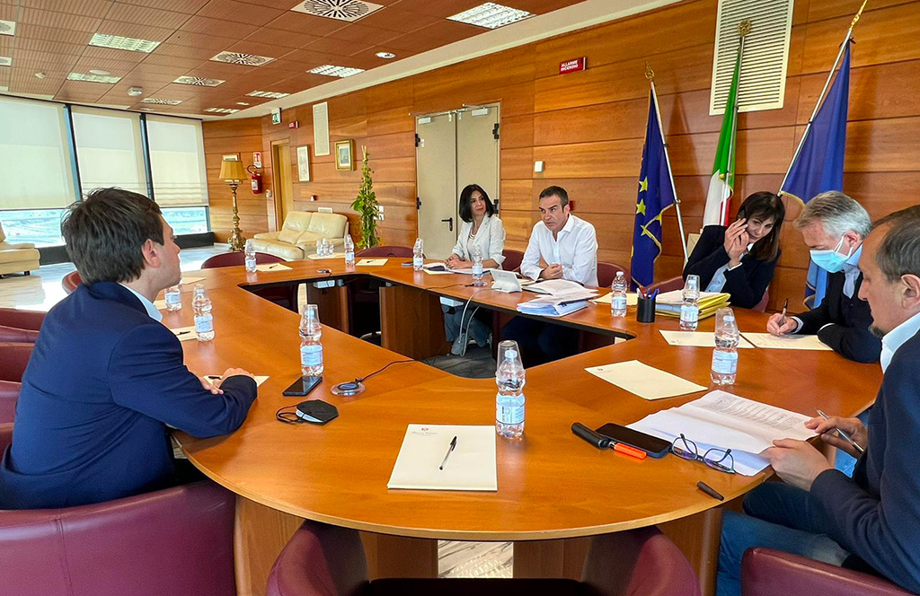 Regione: ok Giunta a Piano antincendi, Costarella nuovo dg Protezione Civile