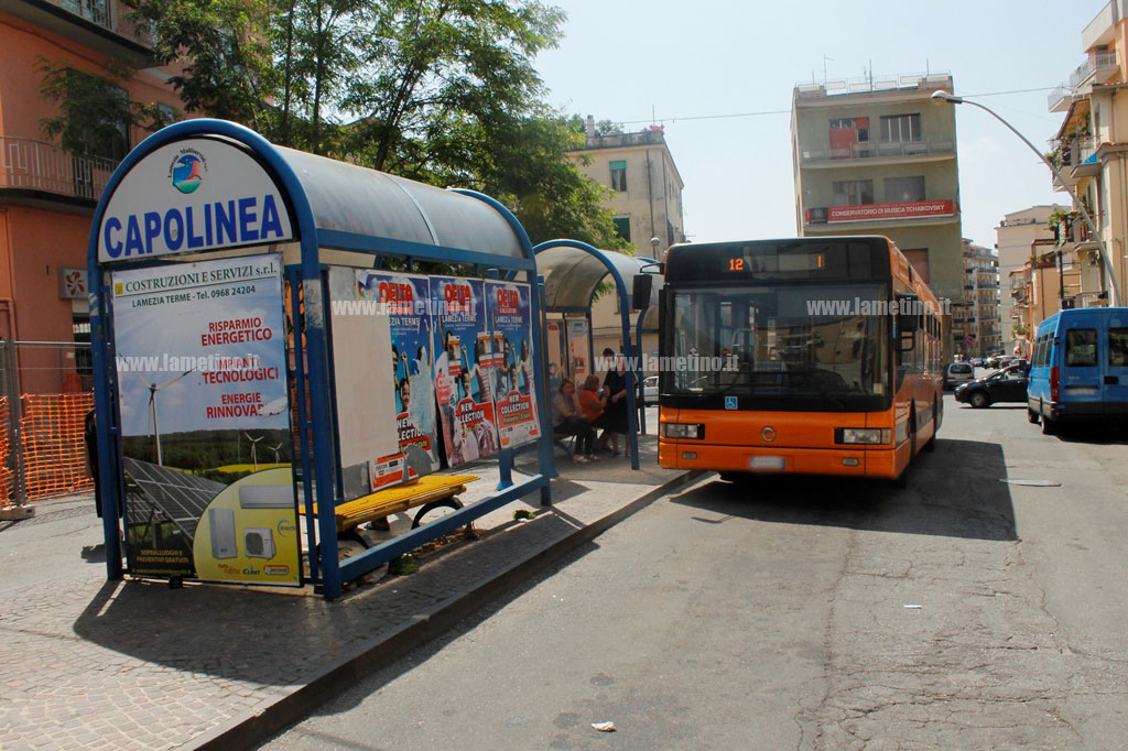 piazza-porcelli-inizio-lavori-3.jpg