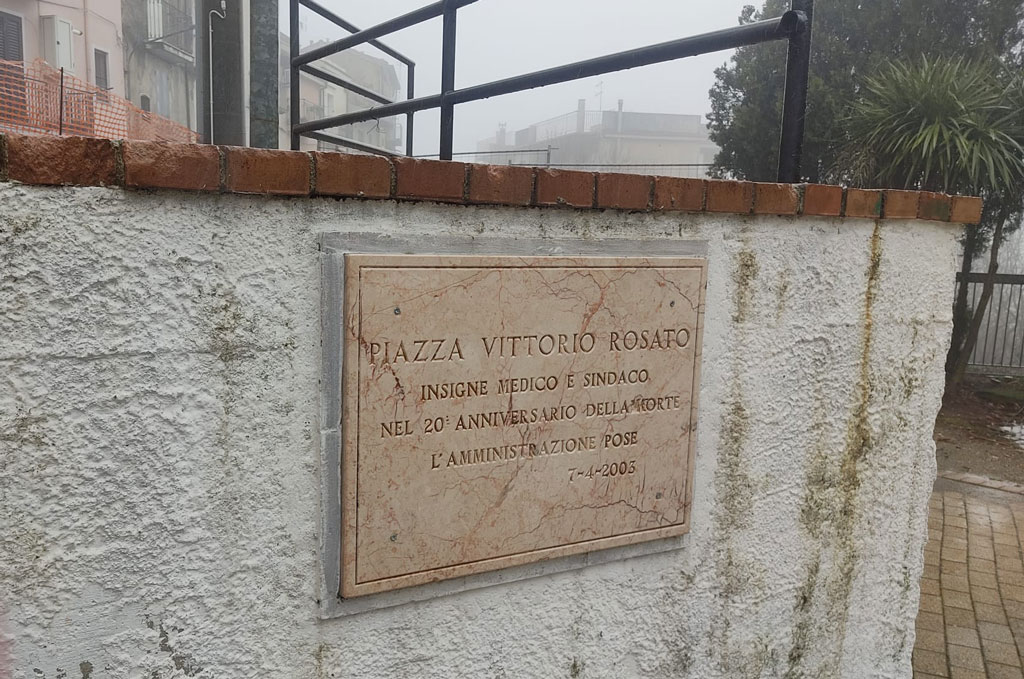 piazza-rosatoc-02209b48c452_cfd3a.jpg