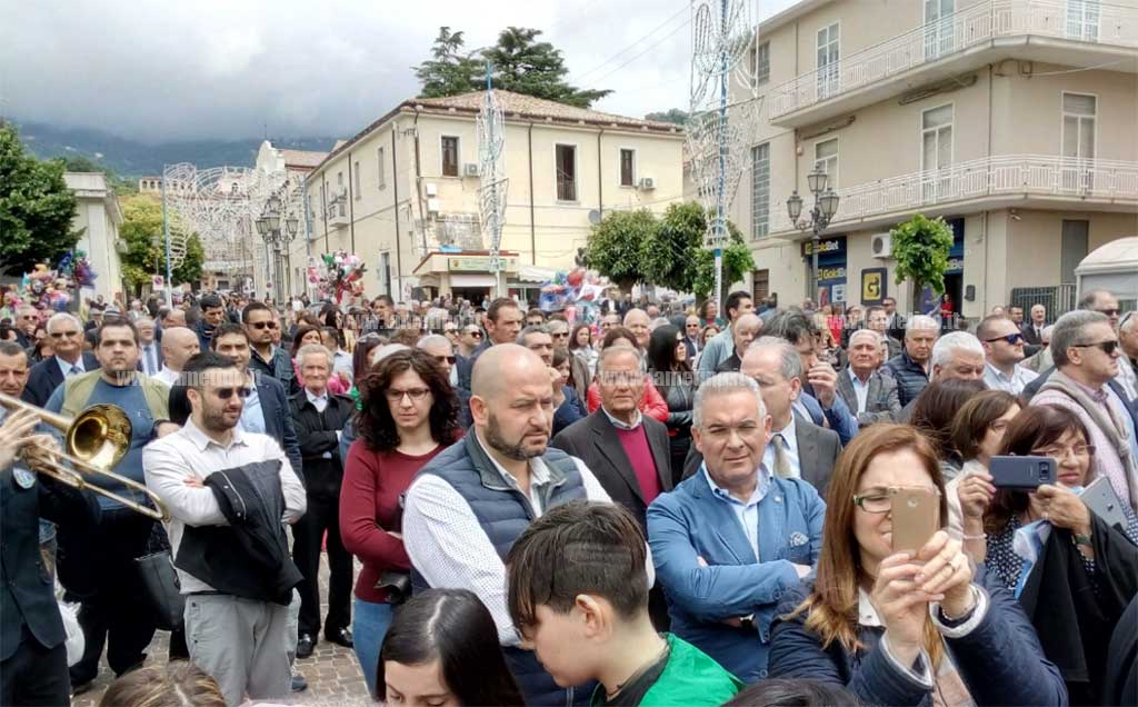 piazza.jpg