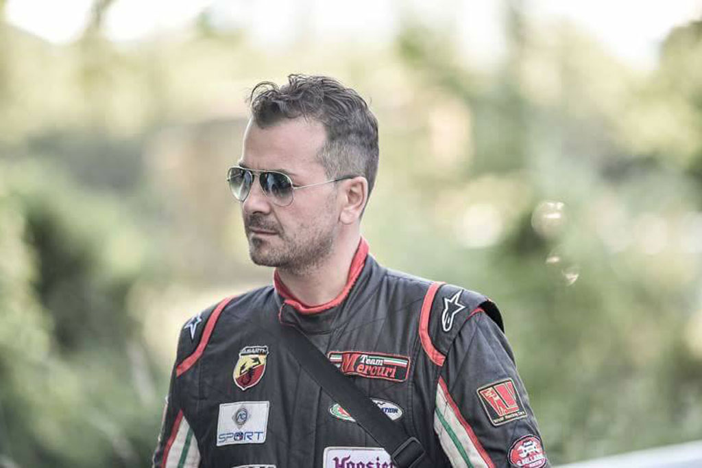 Il pilota lametino Angelo Mercuri al via della Morano Campotenese