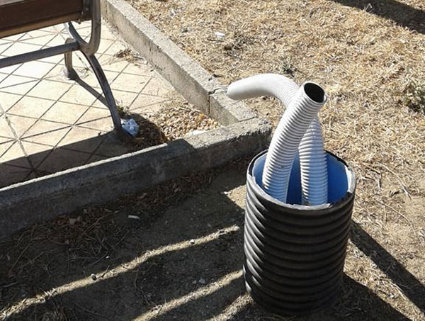 Lamezia, CasaRossa40 segnala scarsa manutenzione al parco giochi di via Pinna