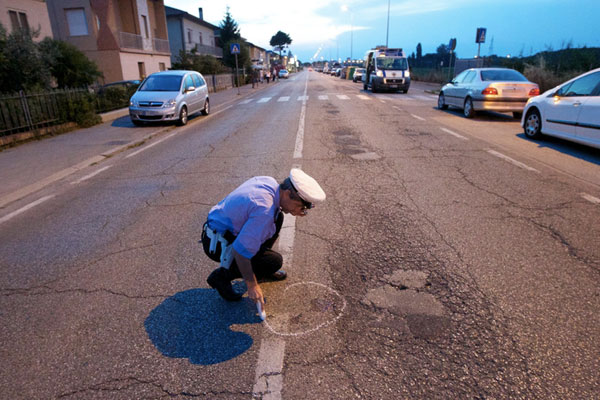 Rinvenuto cadavere donna uccisa da auto pirata su statale 106 Jonica 