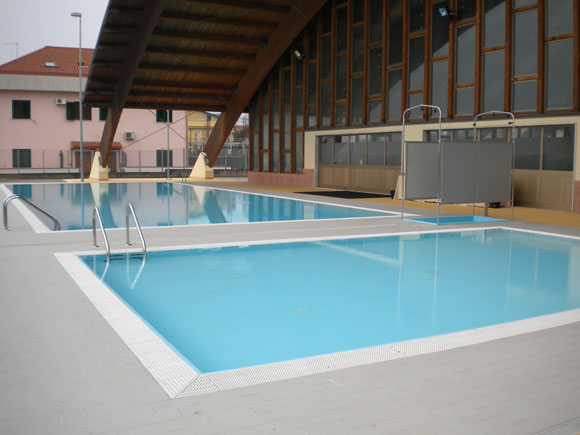 Lamezia: Gestione piscina comunale affidata ad ex dipendenti Cogeis