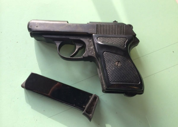 Nascondeva pistola clandestina e munizioni, arrestato nel reggino