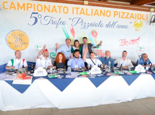 Il siciliano Salvatore Di Piazza eletto pizzaiolo dell’anno al Campionato Italiano a Falerna