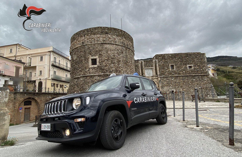 Tentò di rubare in palazzina a Pizzo, identificato autore