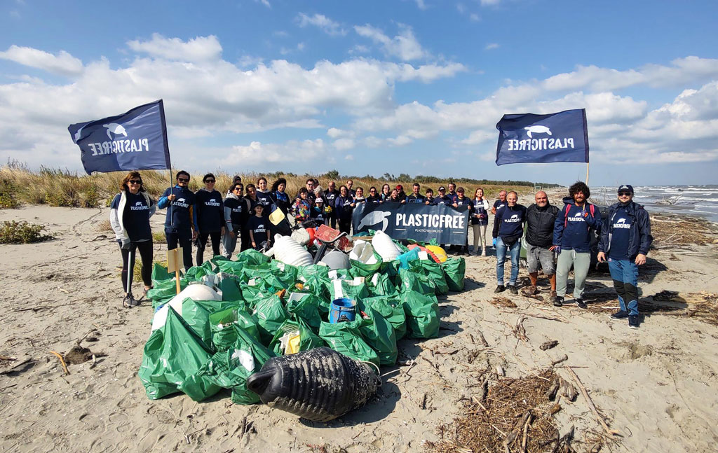plastic77_ok_8c1b2.jpg