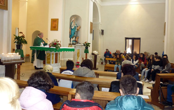 Platania: preghiera per la Francia nella Chiesa San Michele Arcangelo