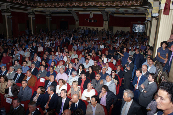 platea_teatro_grandinetti_per_fini