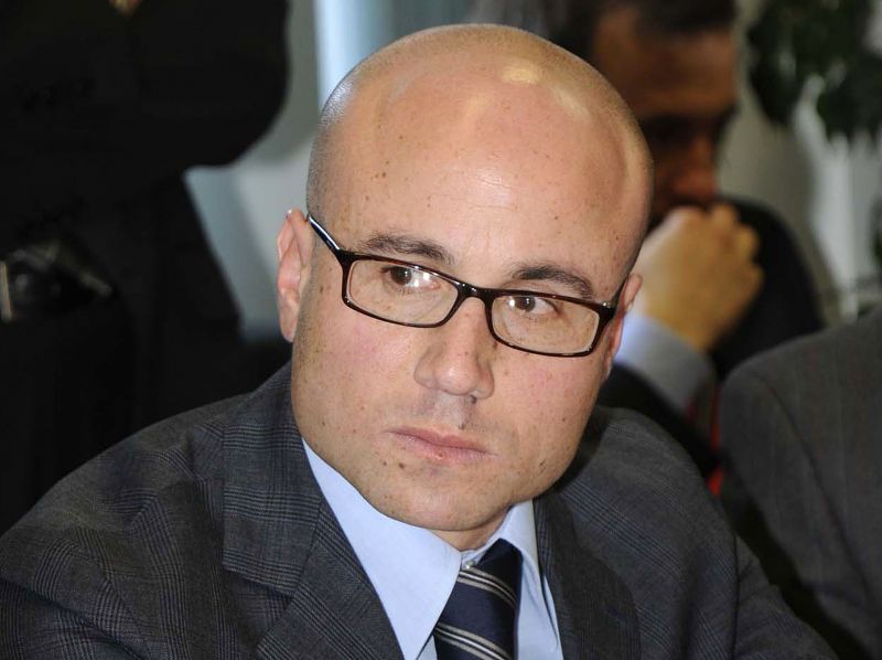 Calabria: Intimidazione a pm Dda, auto padre spostata in area vietata 